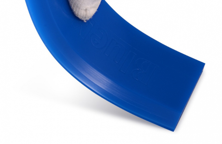 Синяя полиуретановая выгонка bluemax (ширина 13 см.)